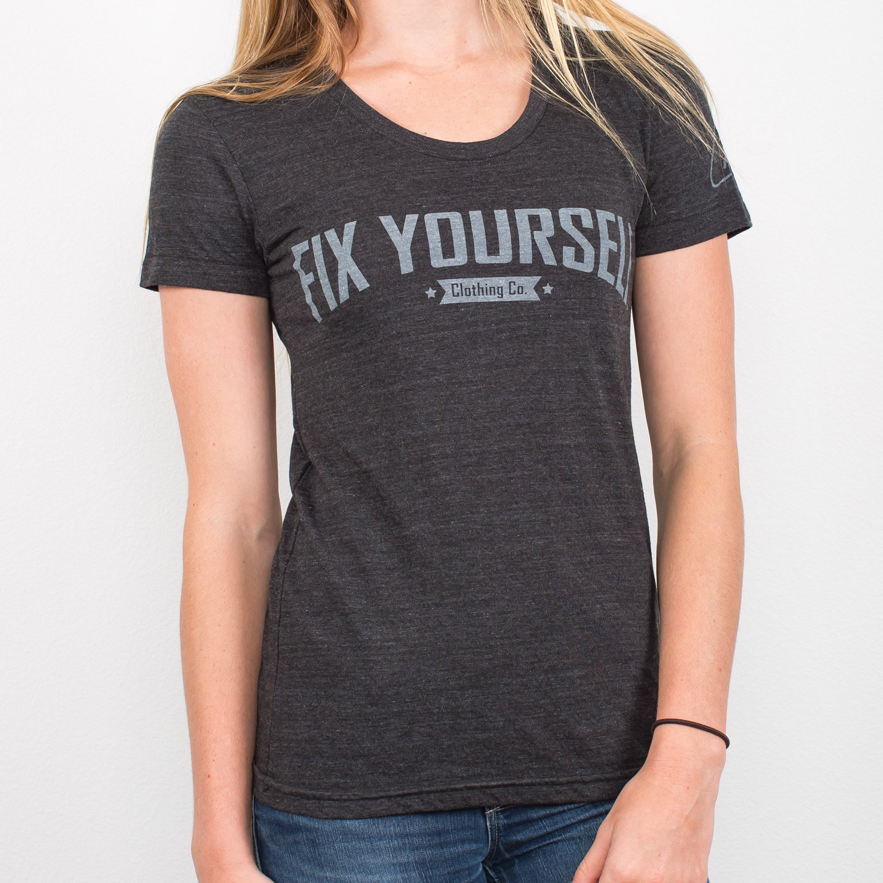 Fix yourself logo women's charcoal tee RJO